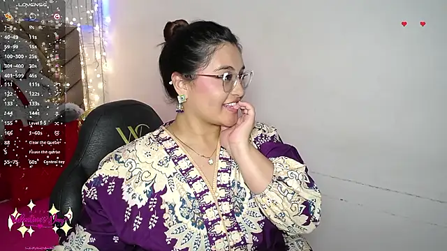 heluejamil 现场XXX聊天