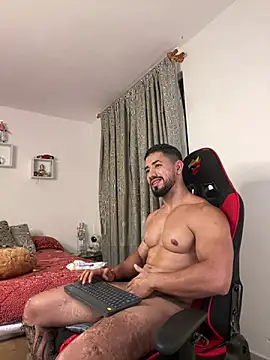 Ezzio_Scolaro – Naživo XXX chat