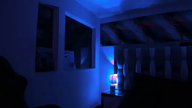 Adaara_Rey: απευθείας συνομιλία ΧΧΧ