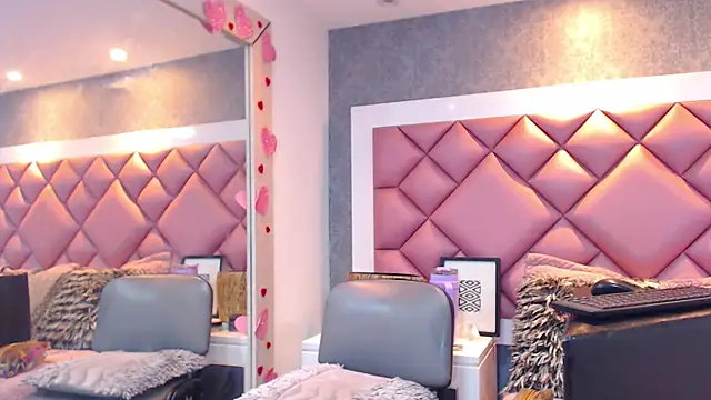 Thegreatoneladyn Live XXX chat