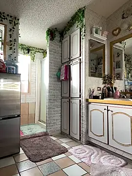 TranSexualJade95 élő XXX-chatje