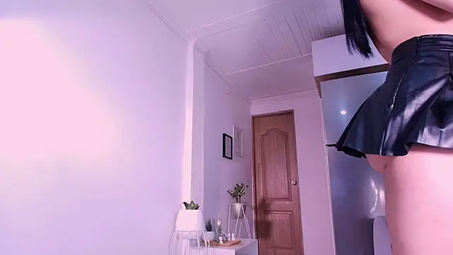 Chatroom XXX en direct de DannaHyde