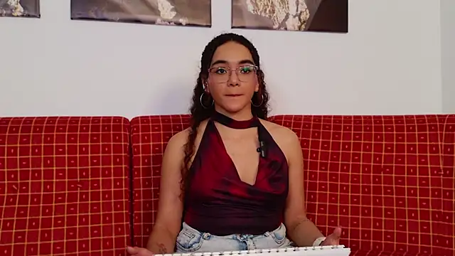 Chatroom XXX en direct de Taylor_Tina