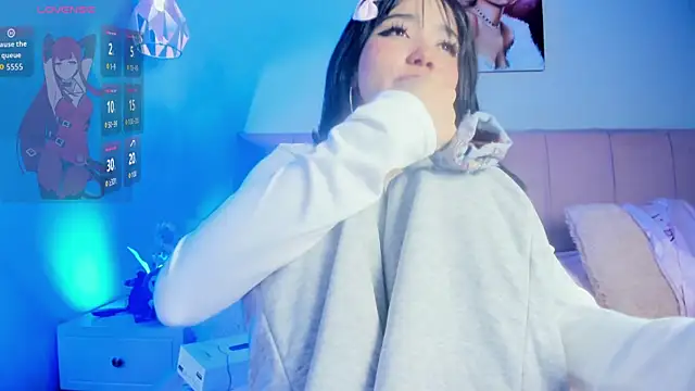 ela_petit 即時 XXX 聊天