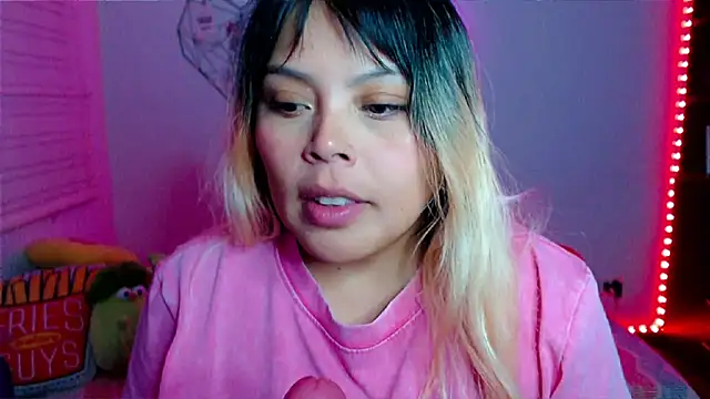 EllieMoonX Live XXX-chat