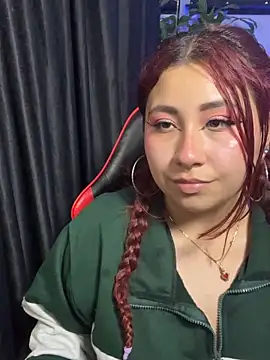 Czat XXX na żywo – littlee_red