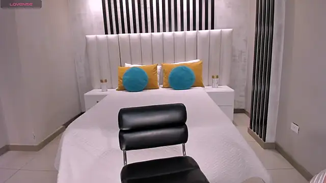 SunnyRivers – Naživo XXX chat