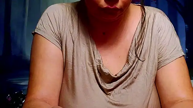 Živý XXX chat ElizabethEven