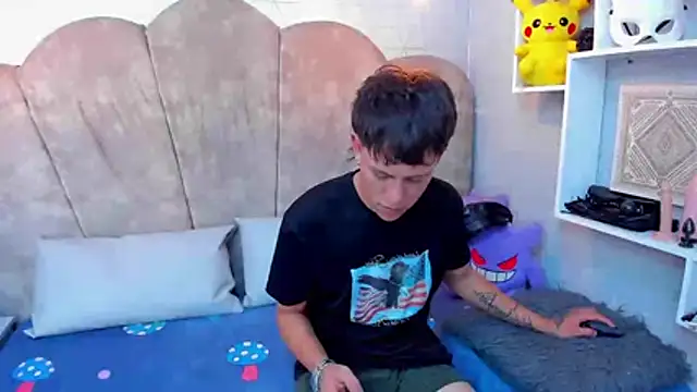 LilithAndLucifer69 – Naživo XXX chat