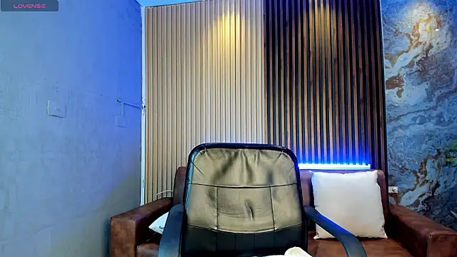 Czat XXX na żywo – Alicee_Broownn