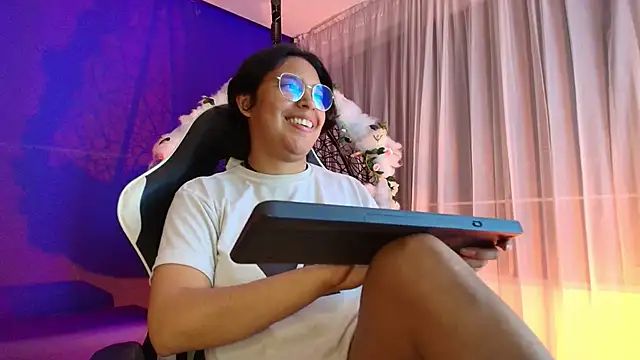 دردشة Emmapark_ الجنسية المباشرة