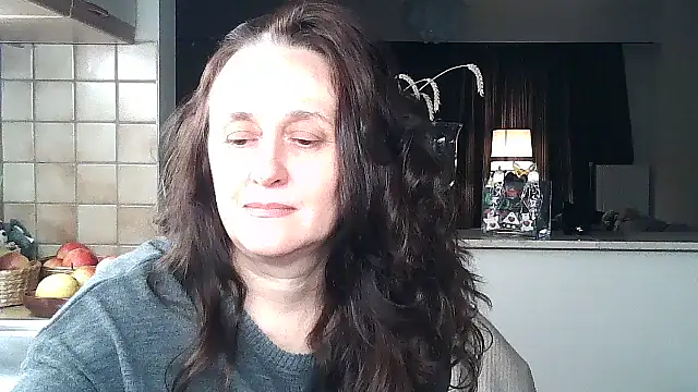 Show modela UllimOhi_ na web-kameri