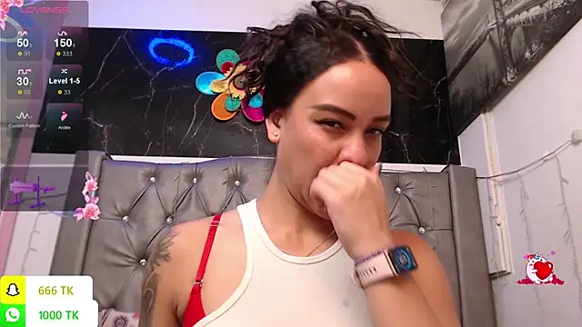 LAILAGUMMY 现场XXX聊天