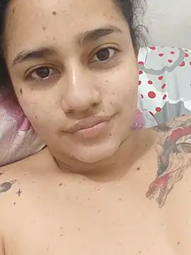 Chatroom XXX en direct de girl_tits