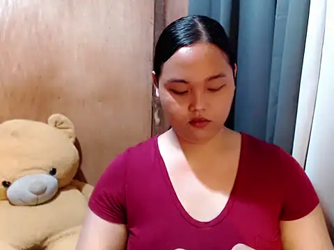 _Lyliaのウェブカメラショー