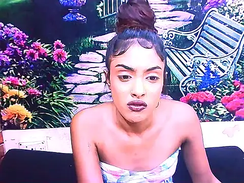 IndianPretty14u2Luv Chat XXX live