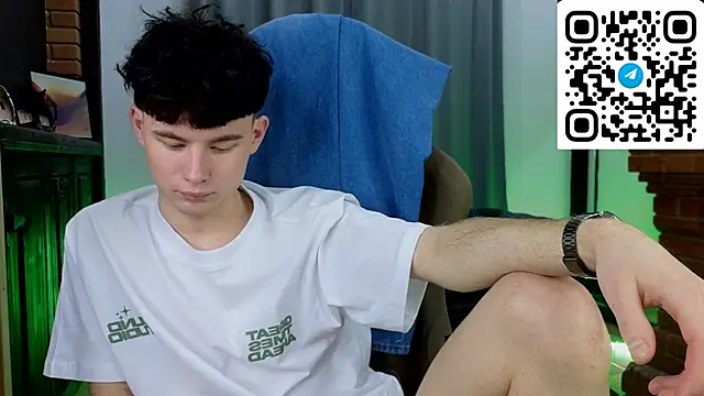 Cute_Mike: απευθείας συνομιλία ΧΧΧ