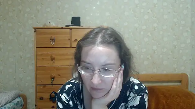 XXX chat uživo modela Smart_Rose