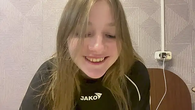 KateClarky – Live XXX-chat