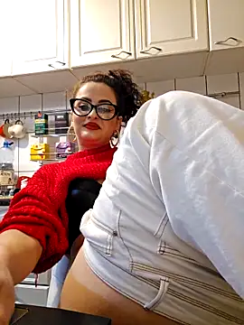 WatchTheQUEEnConQuer88のライブXXXチャット