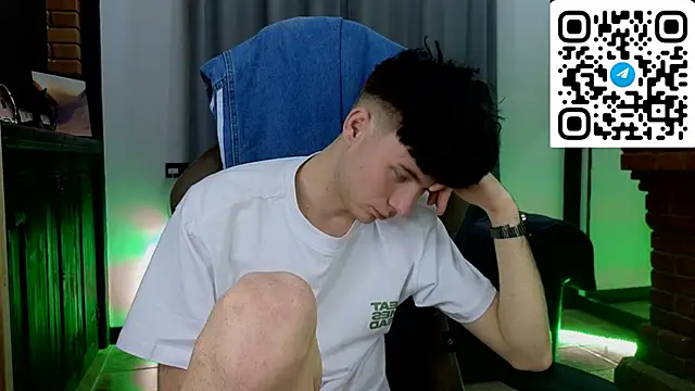 Cute_Mike Obrolan Langsung XXX