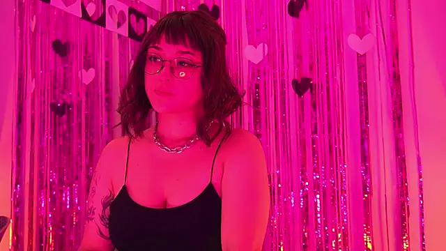 Gloomydoll's Live XXX Chat