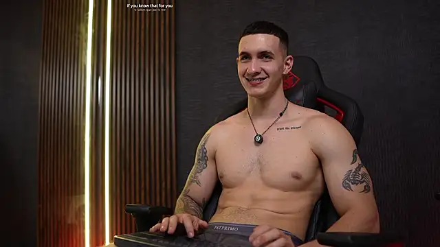 Chatroom XXX en direct de JacksonOlsenn