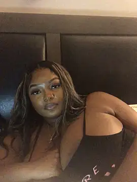 Fxncymuse Chat XXX in diretta