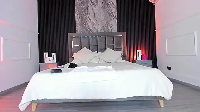 Laureenwells 라이브 XXX 채팅