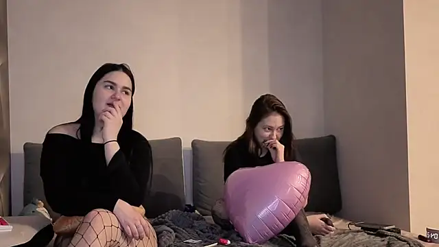 kityfxsy Adlı Modelin Canlı XXX Sohbeti