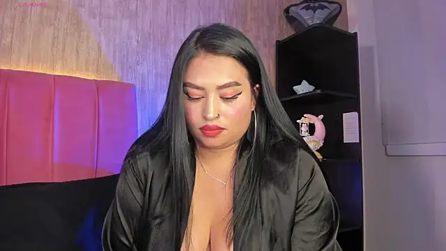 Chat XXX en directo de Kendra_kobein