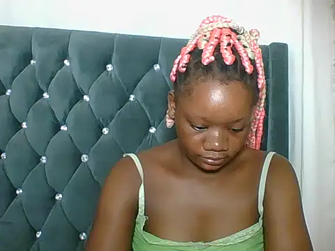 HotJeylee: απευθείας συνομιλία ΧΧΧ