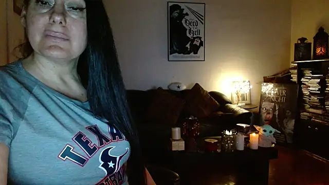 mandaloriangirls élő XXX-chatje