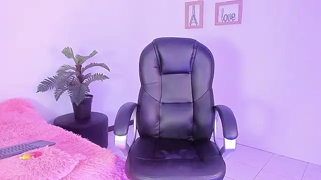 XXX chat uživo modela im_ralff