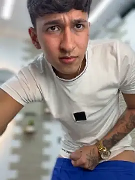 neithan_sleitherx élő XXX-chatje