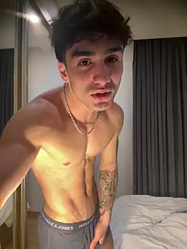 دردشة nomorelies الجنسية المباشرة