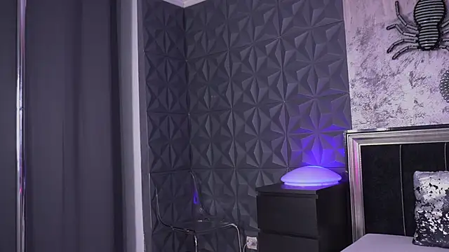 Tarra_Star élő XXX-chatje