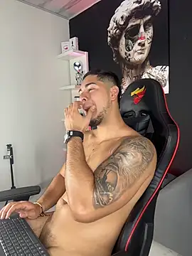 Dimitri_Colleman élő XXX-chatje