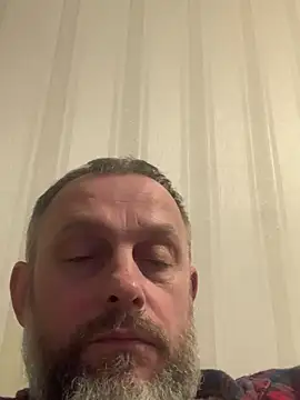 XXX chat uživo modela Frosl