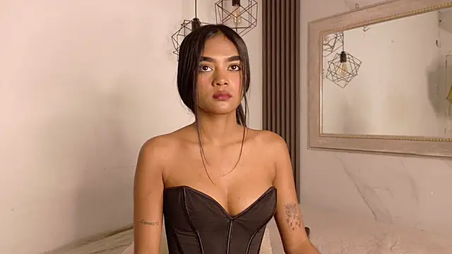 julieta_aguilar1's Live XXX Chat