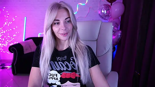 Czat XXX na żywo – BellaRayyy