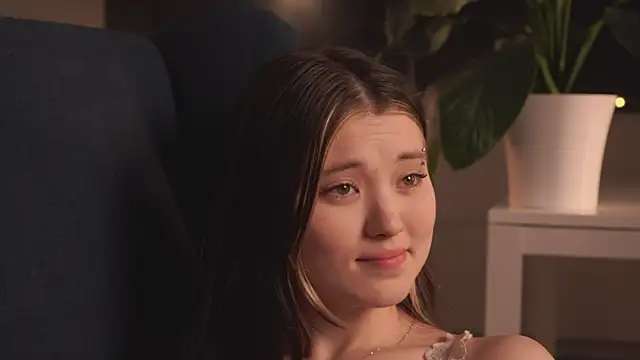 EleniRoeber লাইভ XXX চ্যাট