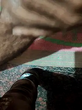 PinkedAssyrian live XXX chat