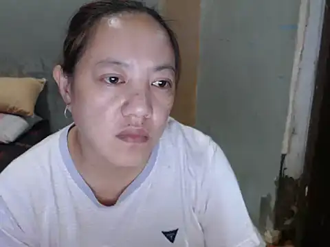 Rose_slut_squirtn Live XXX chat