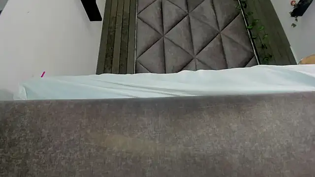 RiriiBrunette__ Chat XXX live