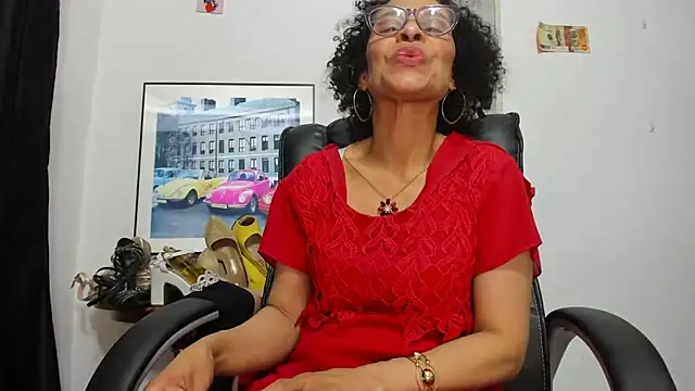 Aries_Mature Show Webcam