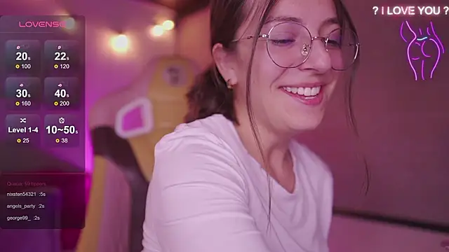 Онлайн чат XXX milly_kenner