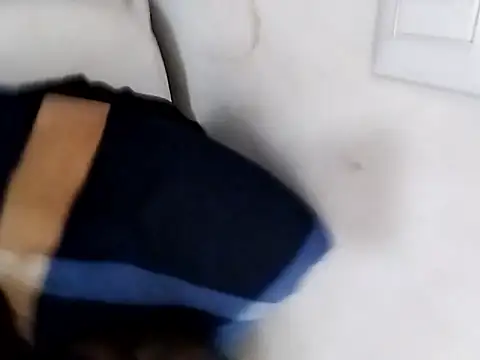 Show modela Kwasi-a na web-kameri