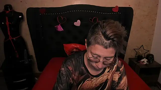 Kali_Panther Chat XXX live