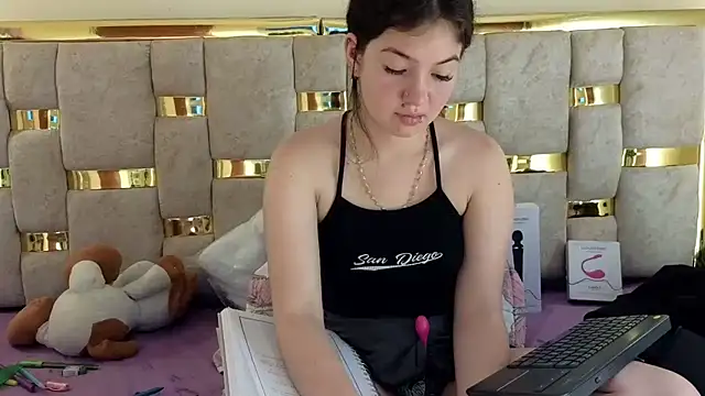 lilimini032 Obrolan Langsung XXX